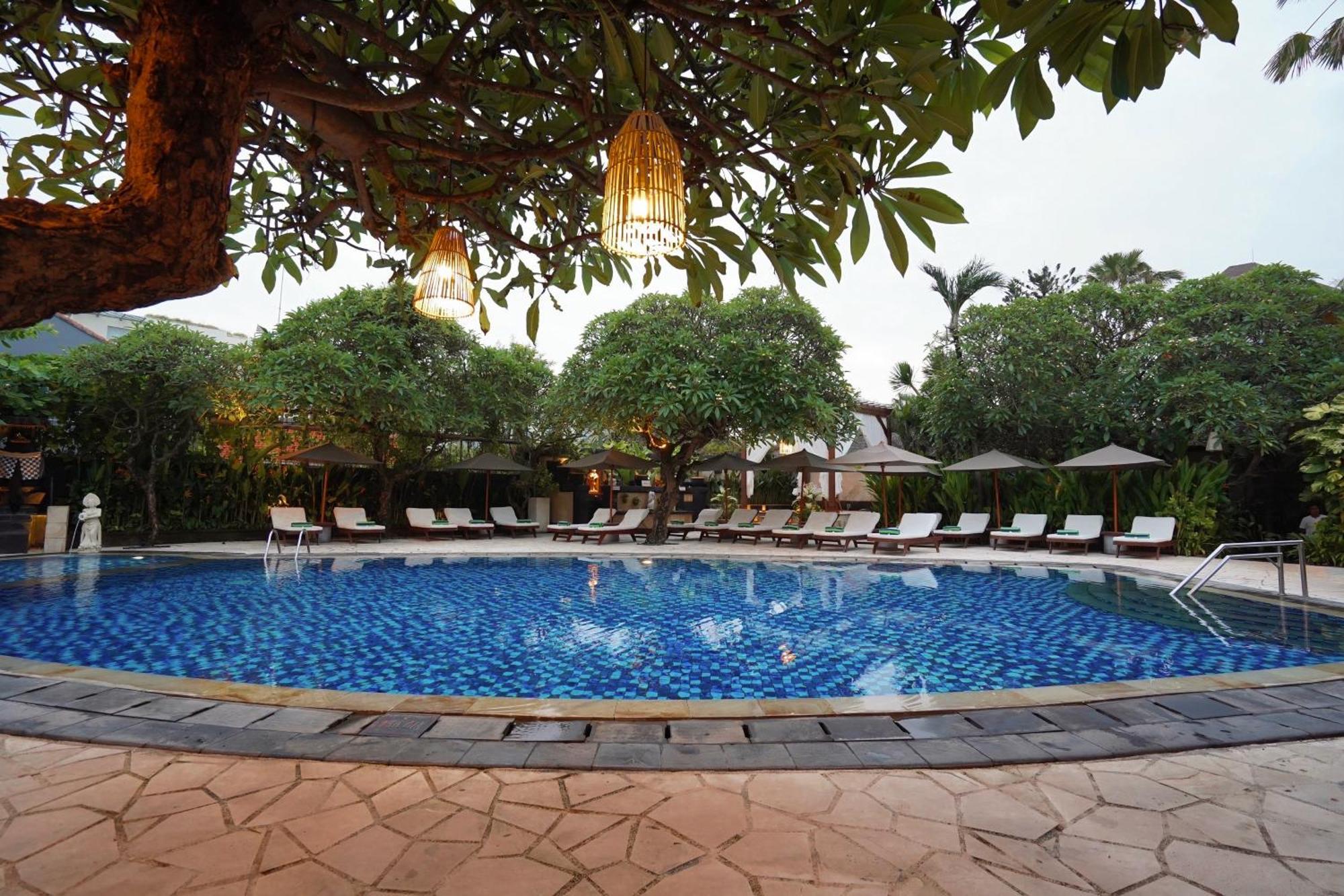 Kuta Seaview Boutique Resort Eksteriør billede